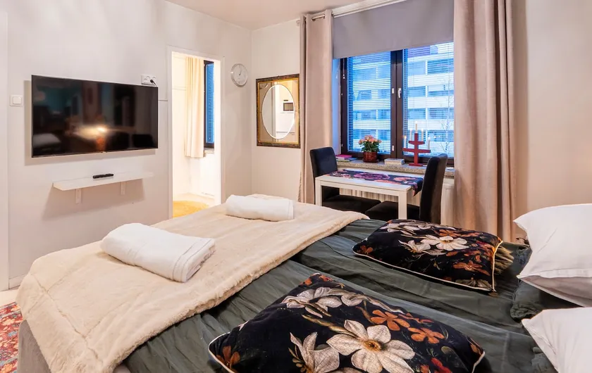 Studio in the city center FREE PRIVATE PARKING with heating plug - Image 1