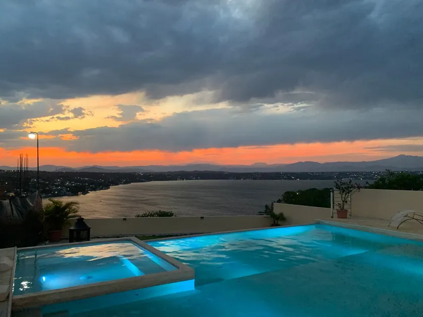 Amazing Vista Teques - Image 1