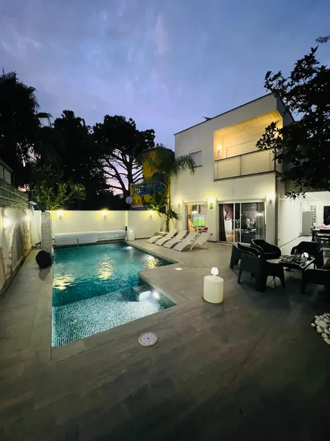 Beautiful Villa with pool - Image 1