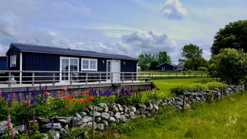 Nice cottage, great view, free parking - Image 1