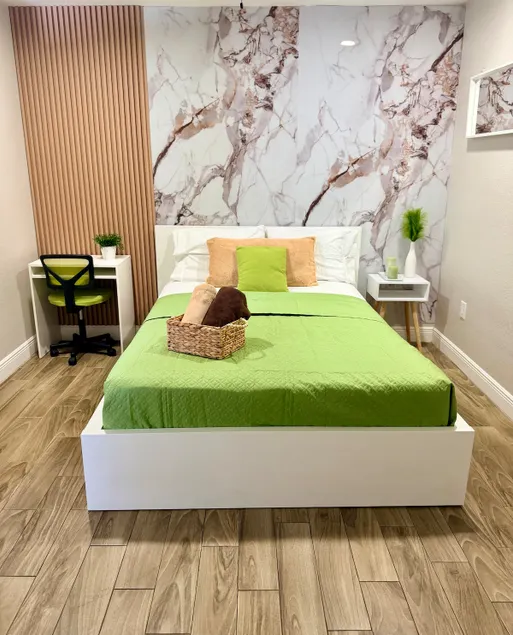 A beautiful apartment with a separate entrance!!! - Image 1