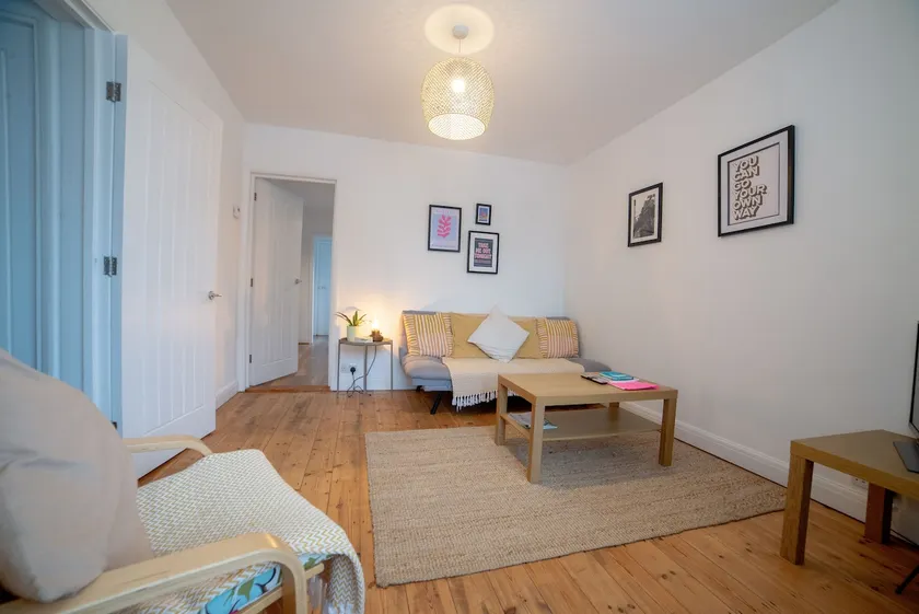 Little Oyster 1 bed flat with garden in Whitstable - Image 1