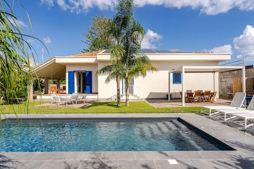 Villa Egiza with heated pool - Image 1