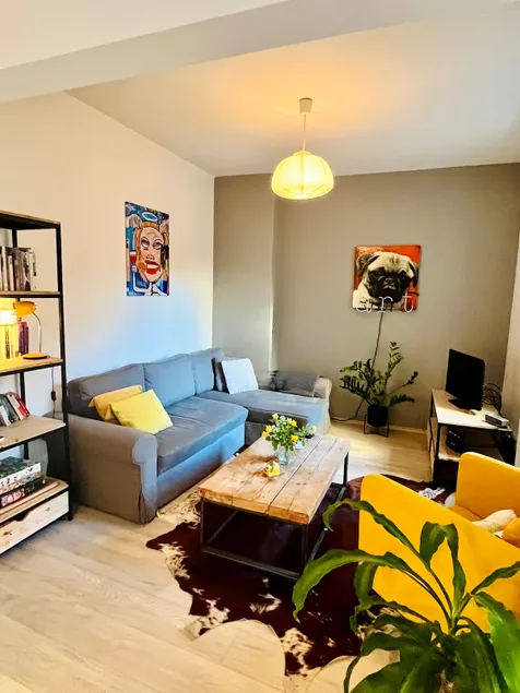 Stylish 1-bed in the heart of Sofia - Image 1