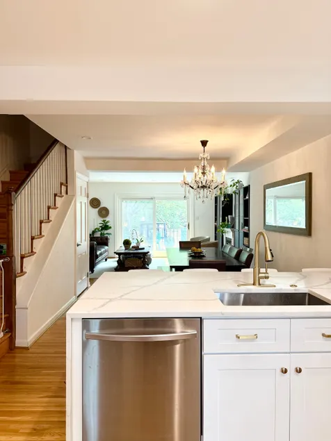 Amazing Townhouse at the Wharf DC - Free Parking - Image 1