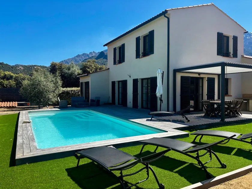 Beautiful Amanduli villa with pool - Image 1