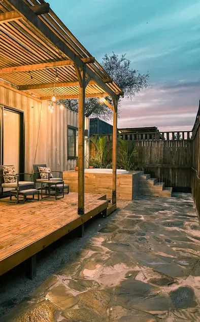 Container Loft w/ Jacuzzi 1 min from the Malecón - Image 1
