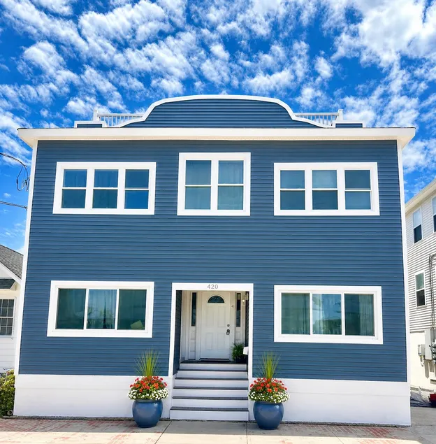 Only steps away to the beach and boardwalk! - Image 1