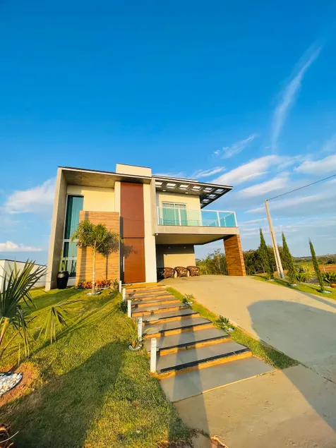 Casa em Avaré ao lado da Represa do Jurumirim - Image 1