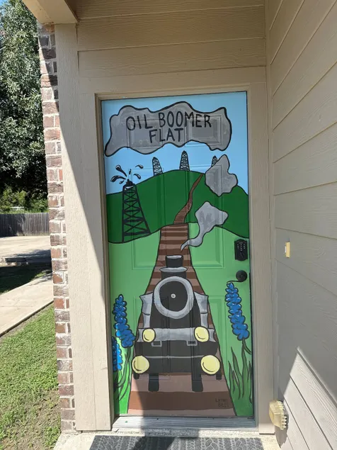 Oil Boomer Flat - Image 1