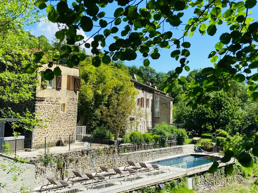 Loft for 8 people – River – Waterfall – Swimming pool – Nature & Quiet - Image 1