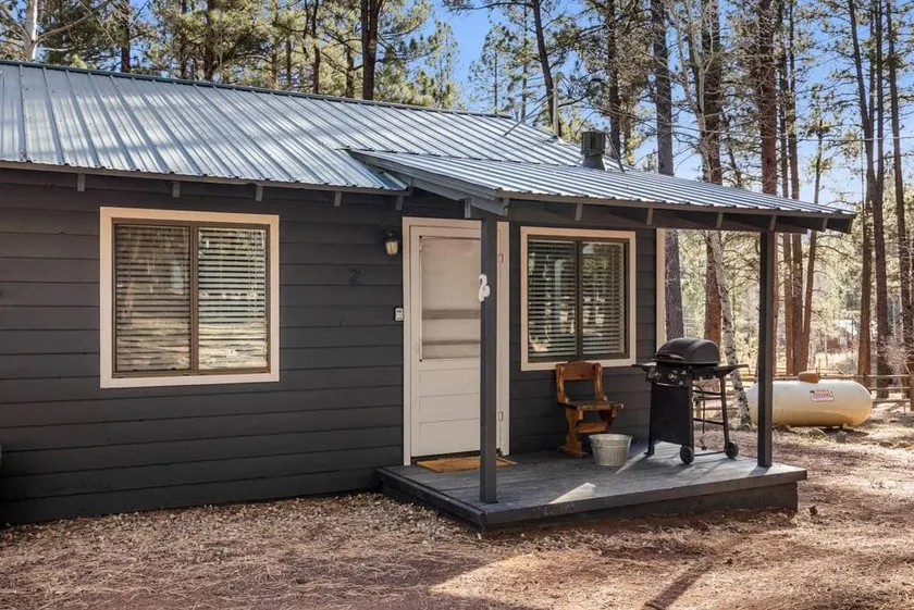 Aspen Cabin 2 - Image 1