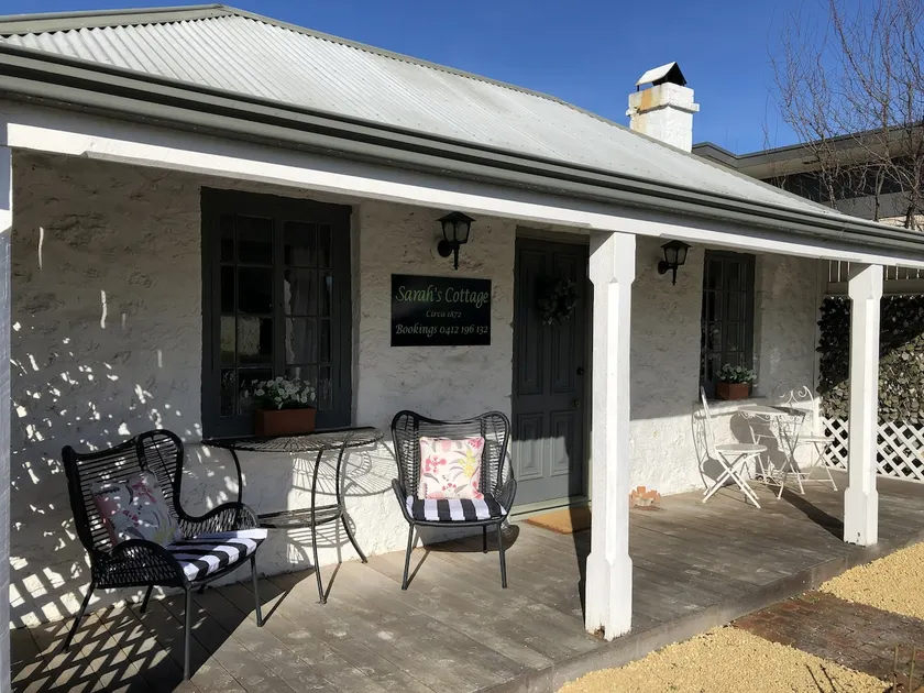 Sarah's Cottage Penola: Lovely stone cottage, WiFi AC Fire Spa BBQ Dog friendly - Image 1