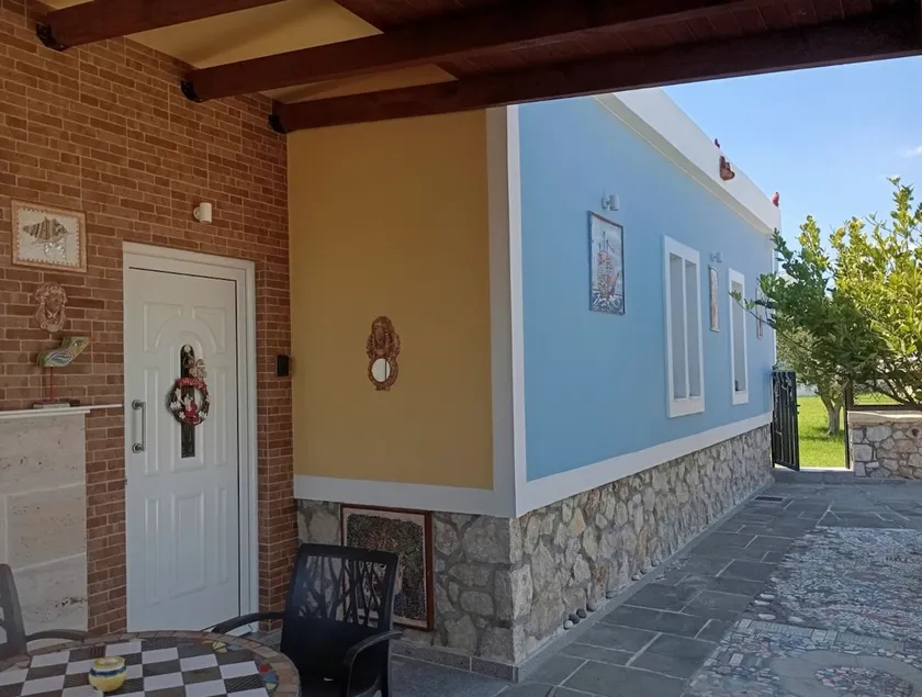 Athinas Art House - Image 1