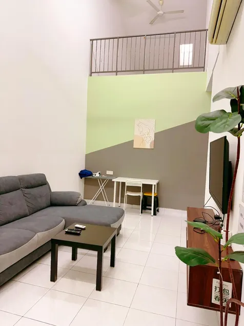 Kulai indahpura 4BR@12pax Wi-Fi near Jpo - Image 1