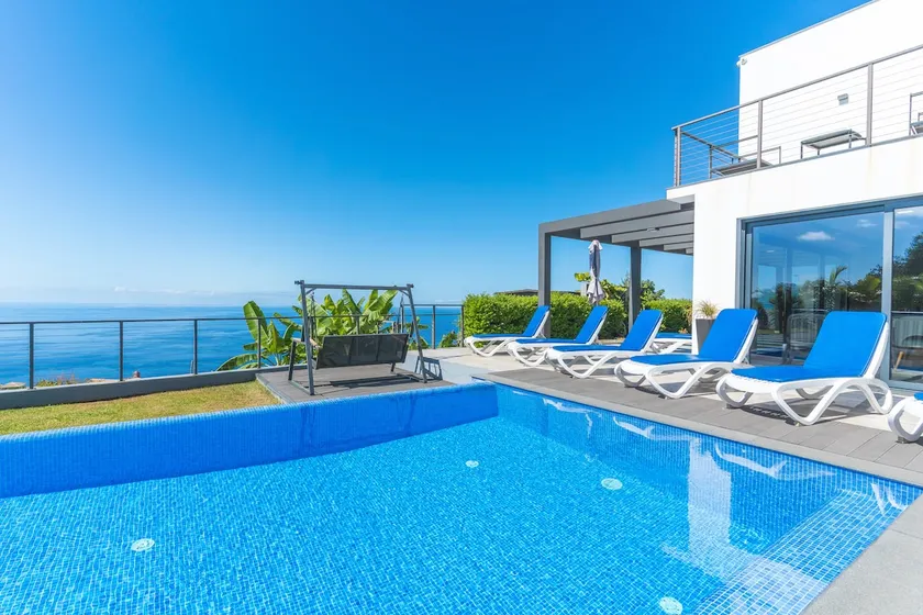 Villa de la Ponte by Atlantic Holiday - Image 1