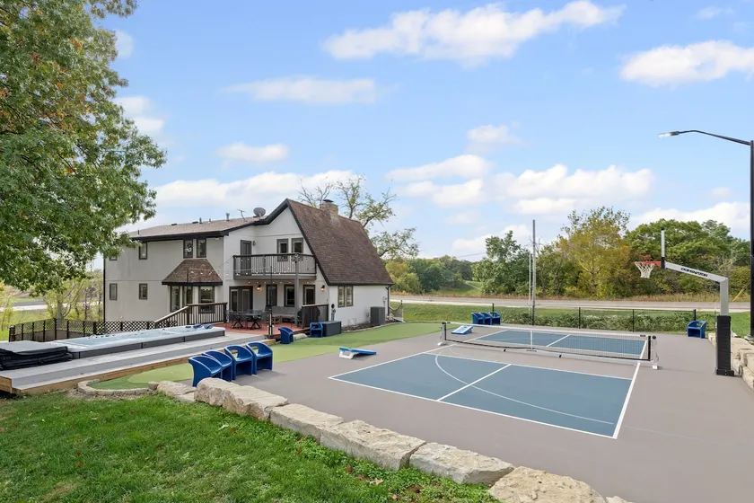 KC Group Retreat | Sport Court, Golf, Gym, SwimSpa - Image 1