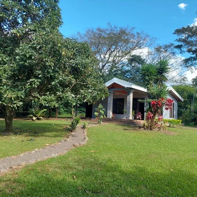 Quiet Miravalles Volcano Farm House with Pool - Image 1