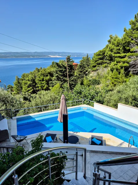 Apartman Traper with sea view and private pool - Image 1
