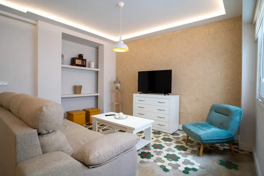 Downtown apartment - Plaza Andalucía (Private Garage) - Image 1