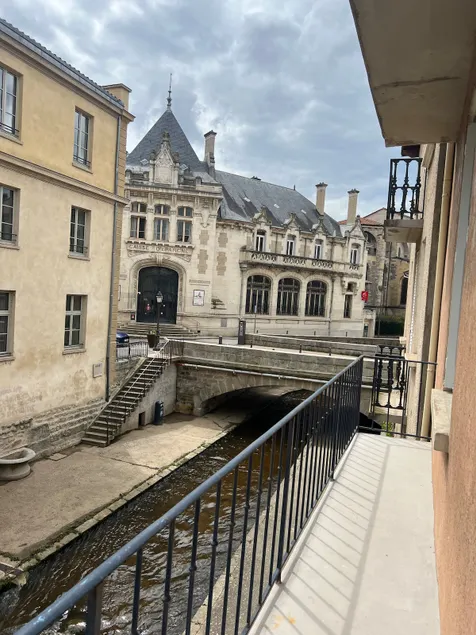 Lovely apartment with balcony, Quais du Vizézy. - Image 1