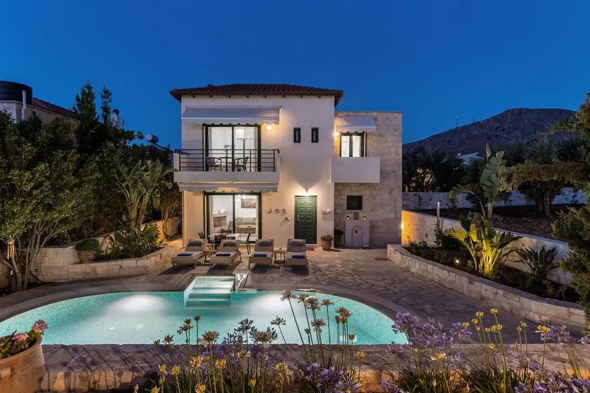 Villa Dafni with Private Pool BBQ and Free Parking - Image 1