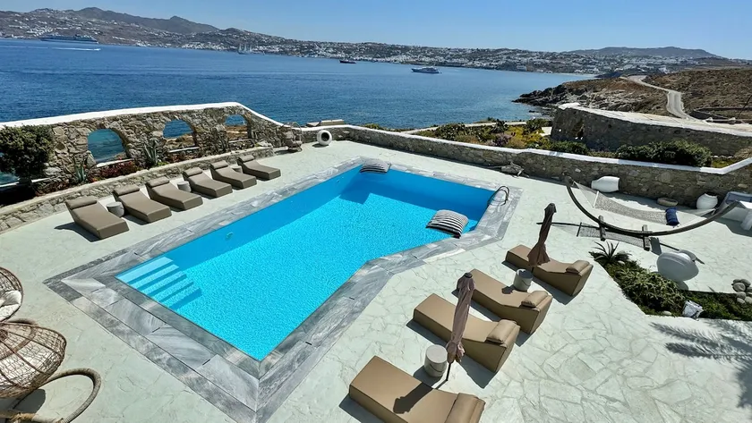 Stay Waterfront - Stunning 6 bedroom Villa Annita with Pool - Image 1