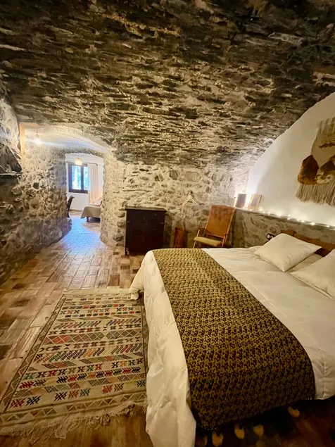 Charming 1778 House | Ordesa - Image 1