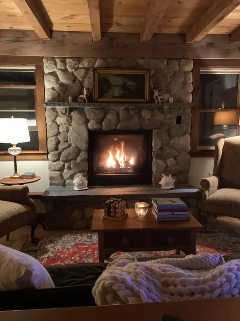 Coziest Suite/ 2 beds/views/Near Shelburne Falls - Image 1
