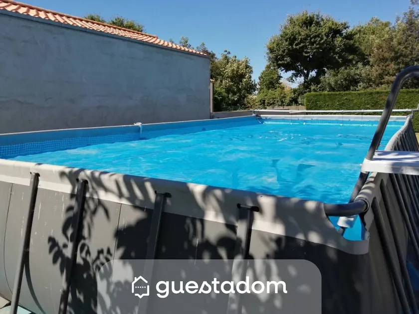 Grande et spacieuse maison avec jardin - Image 1
