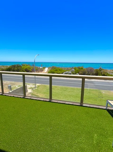Beach Front & Ocean Views - 5 mins to town - Image 1