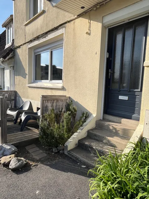Entire house in the city center, 3 min from the beach - Image 1