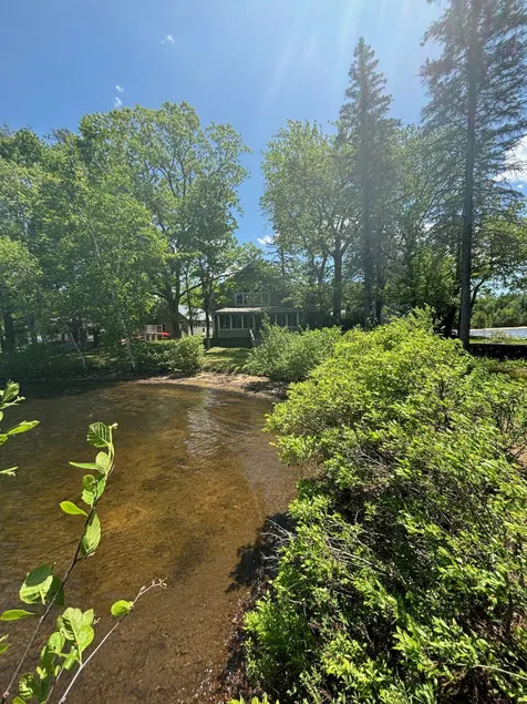 Highland Lake Retreat - Image 1