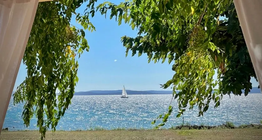 Blumar Mobile Home – the sea at your fingertips! - Image 1