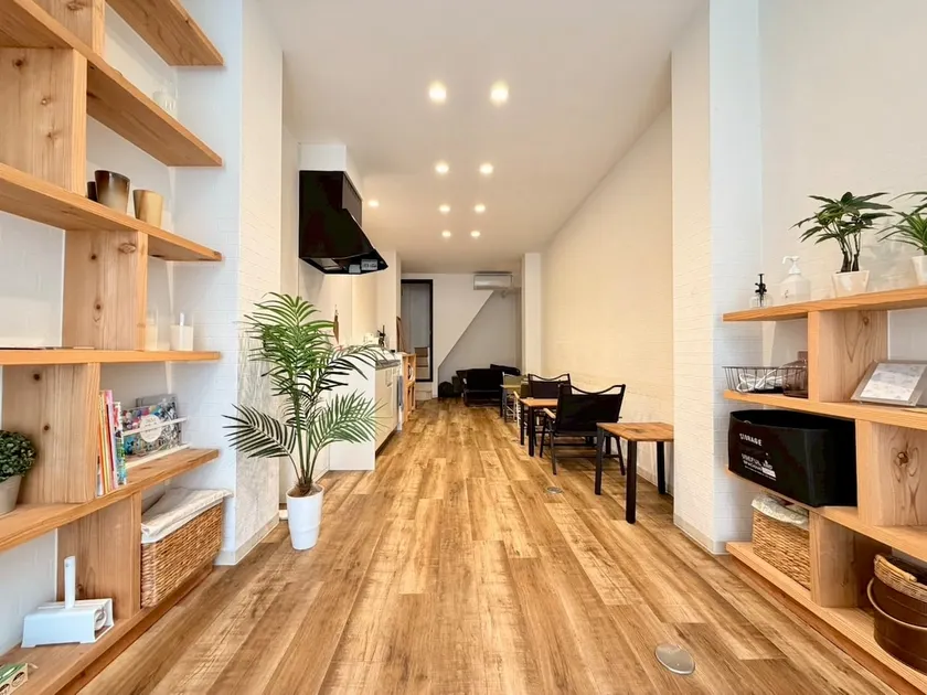 5-minute walk from Okayama Station/Long-term accommodation available/Free WiFi/Family, friends, and work - Image 1