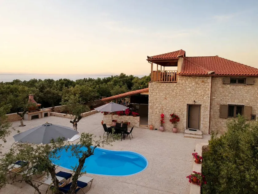 Selinitsa Stone Home - Mani's Private Pool Retreat - Image 1