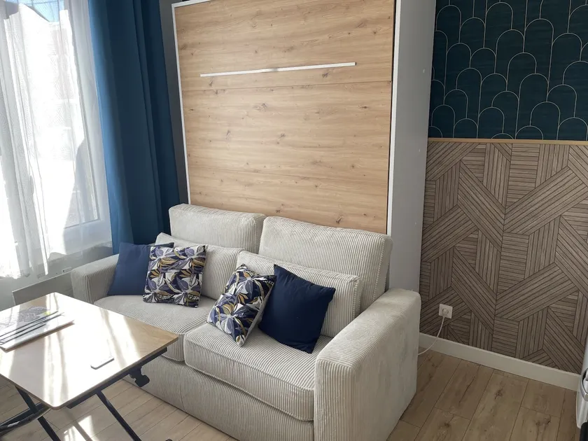 Fully equipped studio 14m² - Image 1