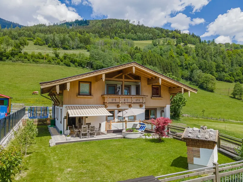 Cosy apartment close to Kaprun and Kitzbühel - Image 1