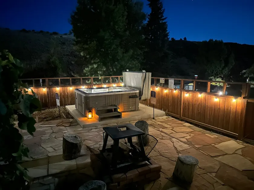 The Nest @Horsetooth Rez: Kayak, Hike & Hot Tub? - Image 1