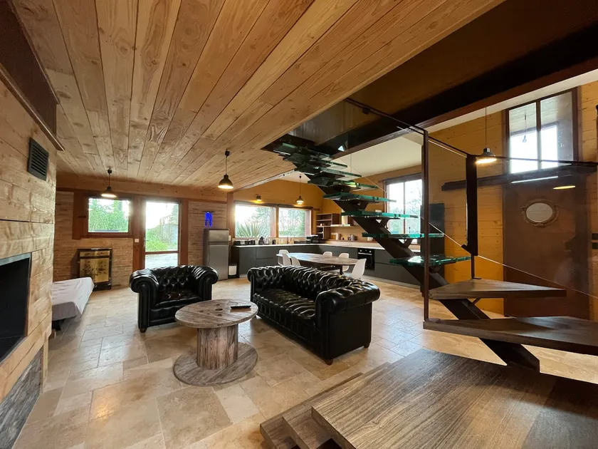L'Atelier, cozy and modern, with a terrace and Jacuzzi - Image 1