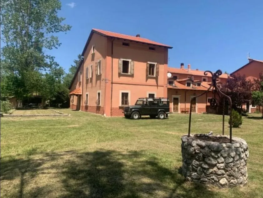 1 Santocasale apartment - Image 1