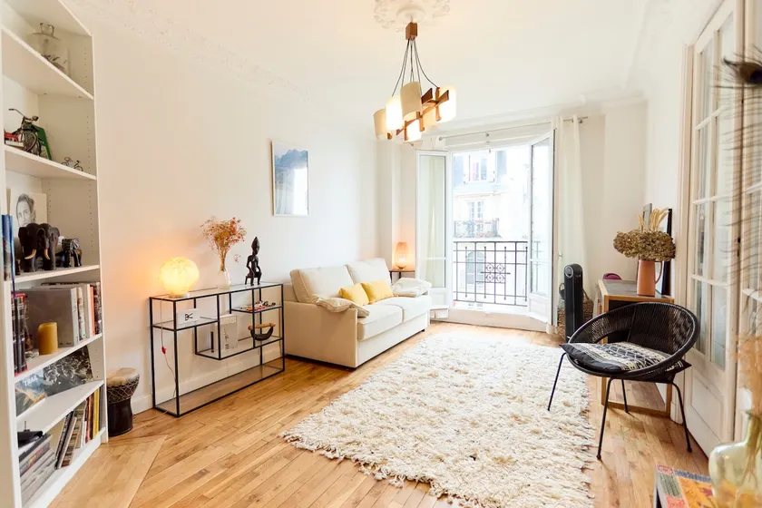 Exclusive Loft with panoramic view – Montmartre - Image 1
