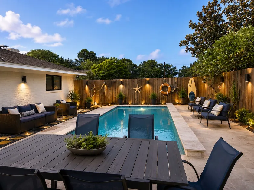Boardwalk POOL Home w optional Heated pool - Image 1