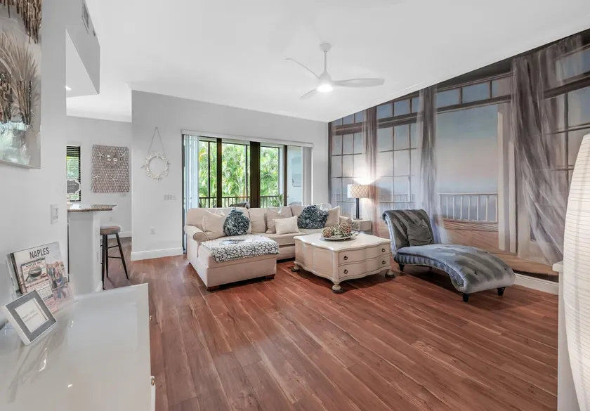 Condo Tæt på 5th Avenue og Beach - Image 1
