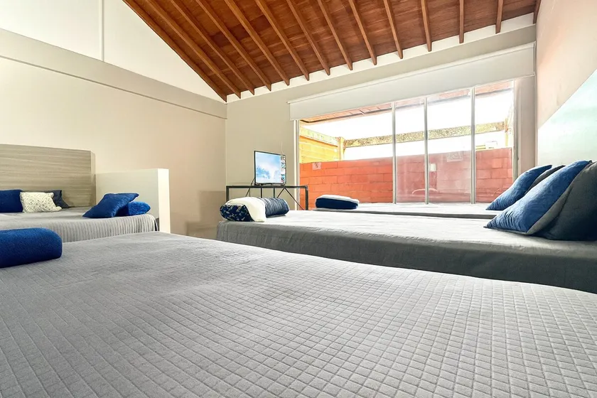 Duplex for 11 people. Great location. Unicentro - Image 1