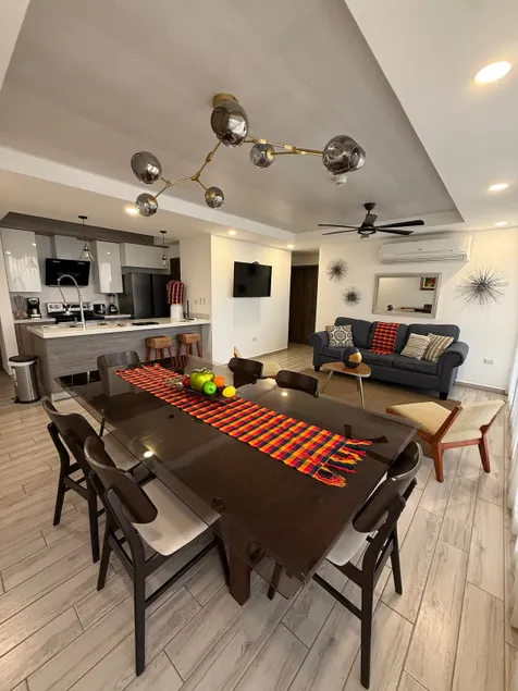 Unique traditional Lenca Apartment 12 floor - Image 1