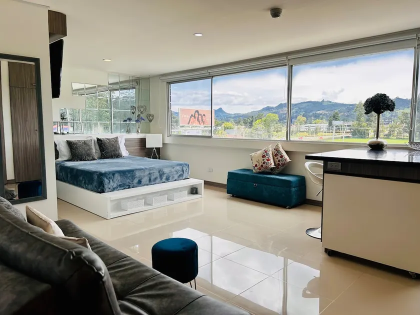Incredible location loft Llanogrande, near Airport - Image 1