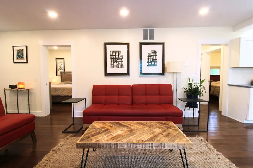 Modern 3-BR Bungalow near IU Stadiums and Downtown - Image 1