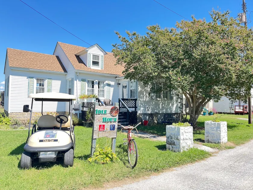 IDLE HOUR 3 BR 1 1/2 B w/ golf cart rental - Image 1