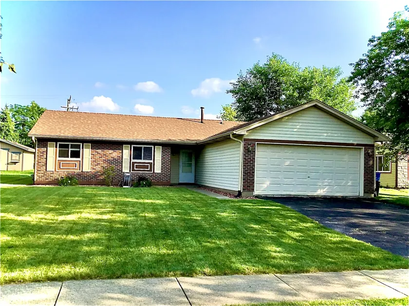 Spacious Bolingbrook Retreat w/ Garage & Yard - Image 1